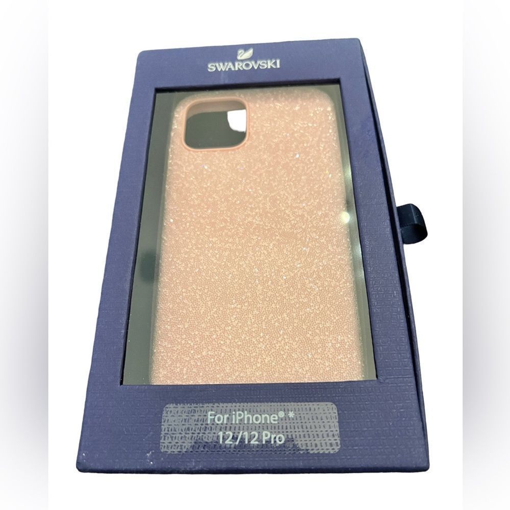 Beautiful Swarovski iPhone 12/12 pro case. NWT - Picture 3 of 5